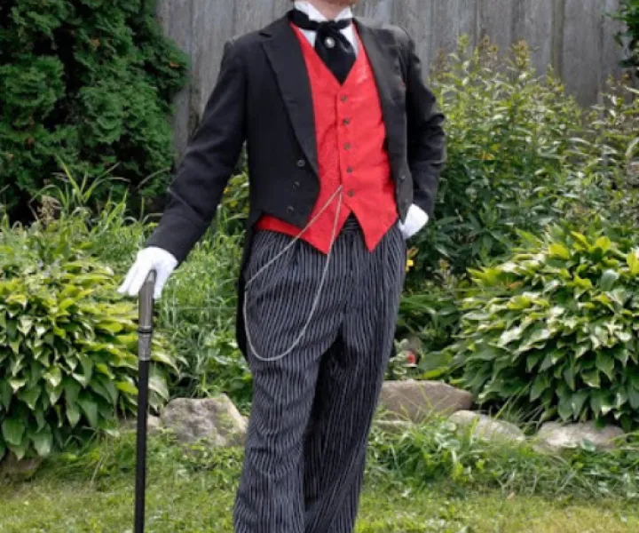 Costume d'époque - La belle époque des costumes