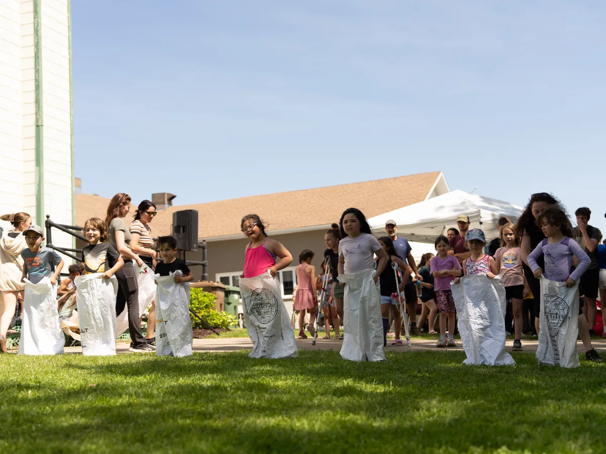 Charles Marceau-Cotton | Carlito Photo Fête village 2024
