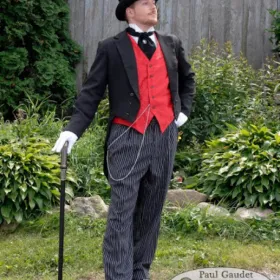 Costume d'époque - La belle époque des costumes